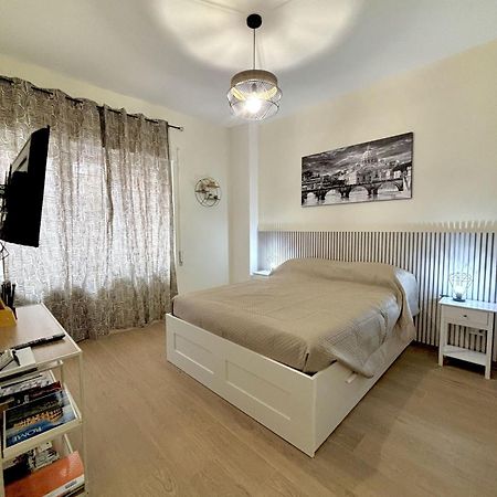Casa Blaserna Nel Cuore Dello Shopping A Marconi E Trastevere Řím Exteriér fotografie
